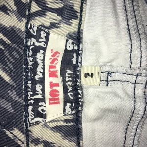 Skinny Lilly Hot Kiss jeans